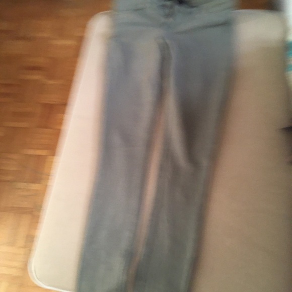 Tops & jeans - Picture 4 of 10